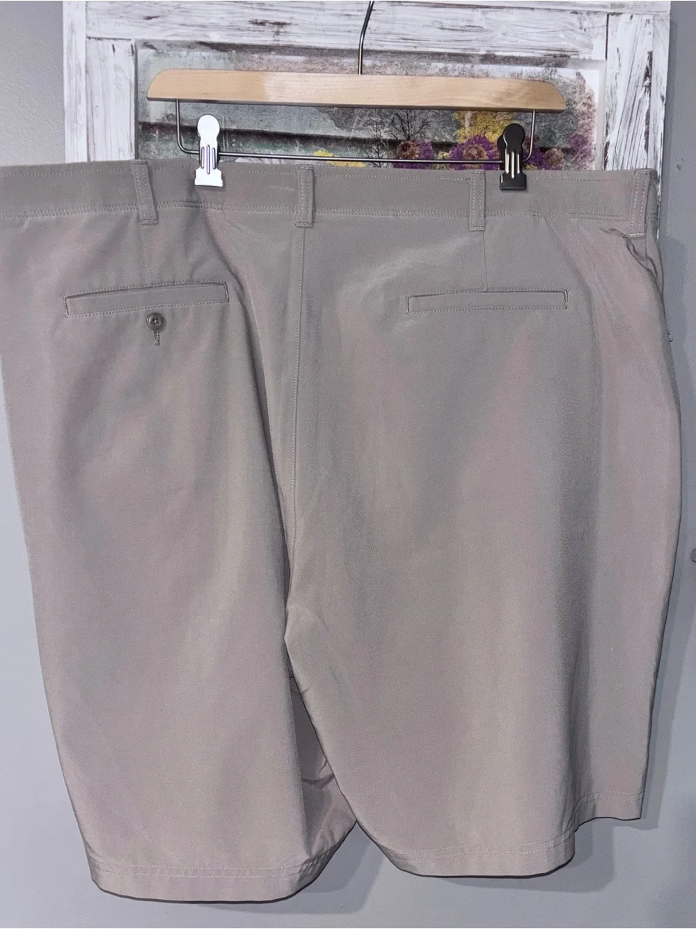 Ben Hogan Shorts Golf Performance MENS 46 LIGHTWEIGHT Khaki